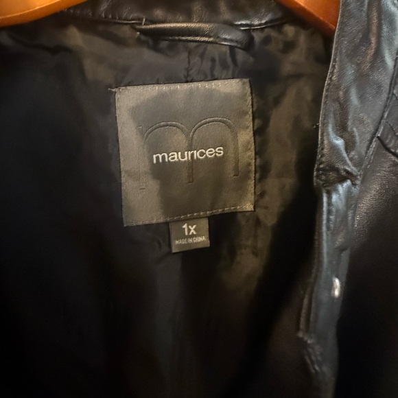 Maurices Plus Size Black Faux Leather Biker Jacket, 1X - Picture 6 of 9